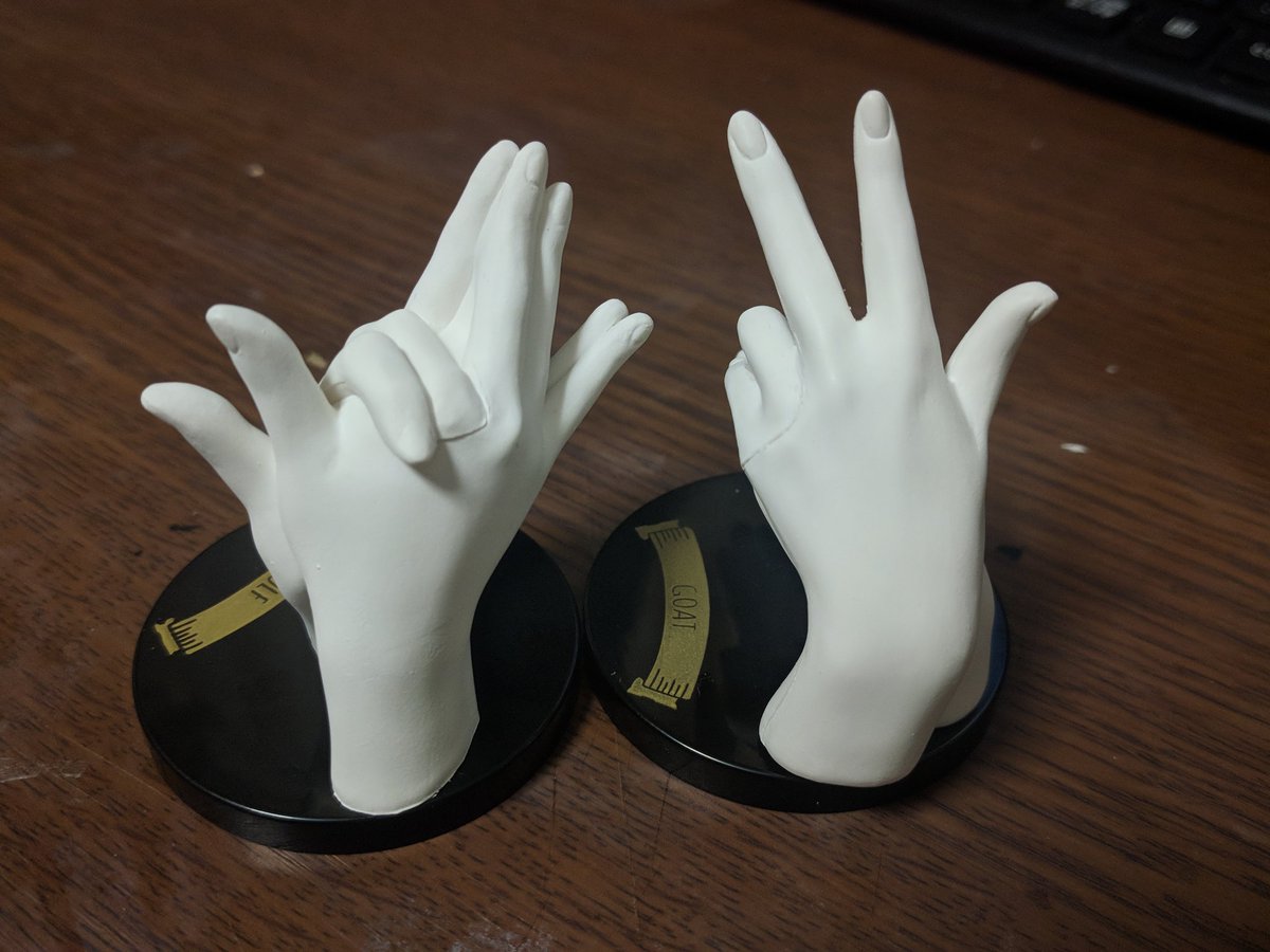 影絵の手ガチャ、影絵は建前で担当者の手フェチ爆発させてるな？ 