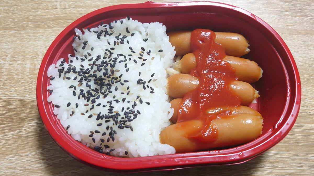 100円ローソンに嘘みたいな弁当あってつい買ってしまった 