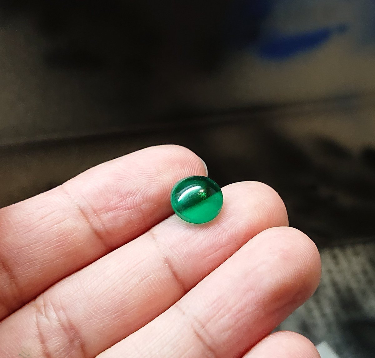 マッキーにマスキングテープをかましてガンダムマーカーエアブラシシステムでクリアパーツ塗ったらめっちゃ綺麗に塗れた