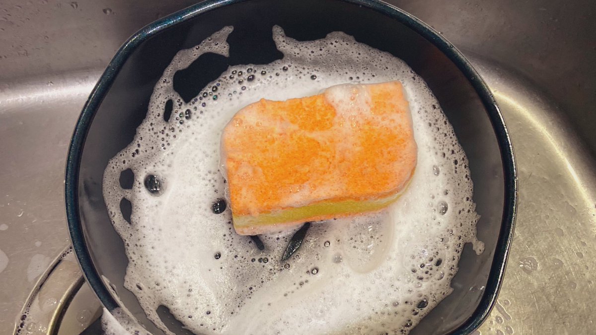 カレーを作ったフライパンのストレスフリーな洗い方