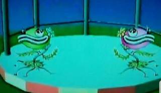 昔、テレビの生放送で視聴者参加型のゲーム企画があったんですけどリアルタイムで電話機をプッシュしてテレビ画面のキャラクターを動かして落ちてくる花を食べさせて得点を競い合うっていう企画があったんですよ