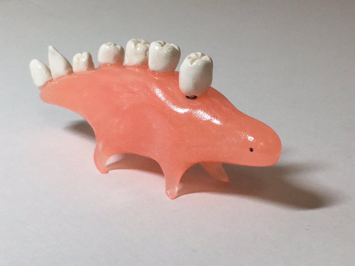 おゆまるで作った歯茎ザウルス可愛すぎ〜 