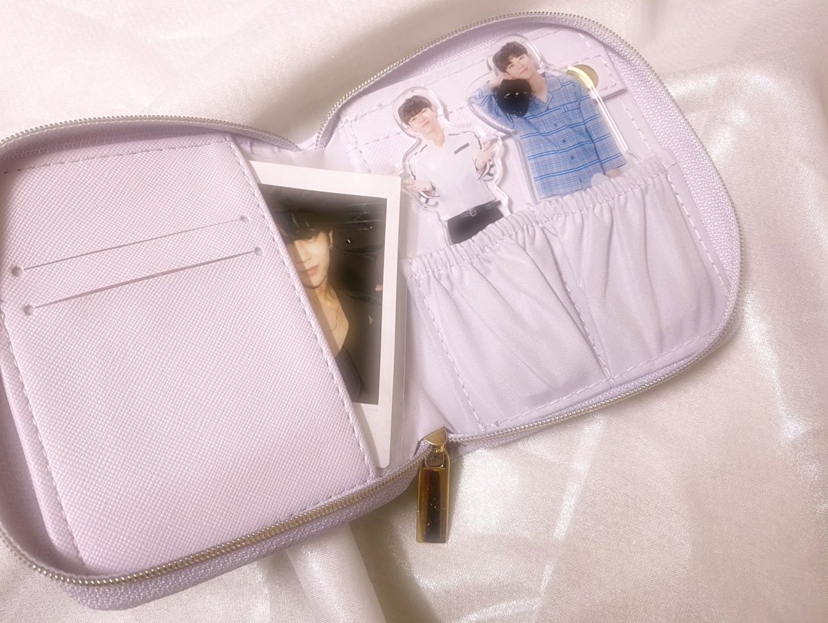  ゼクシィの二月号の付録が、推しを持ち運ぶのにかなり適しています