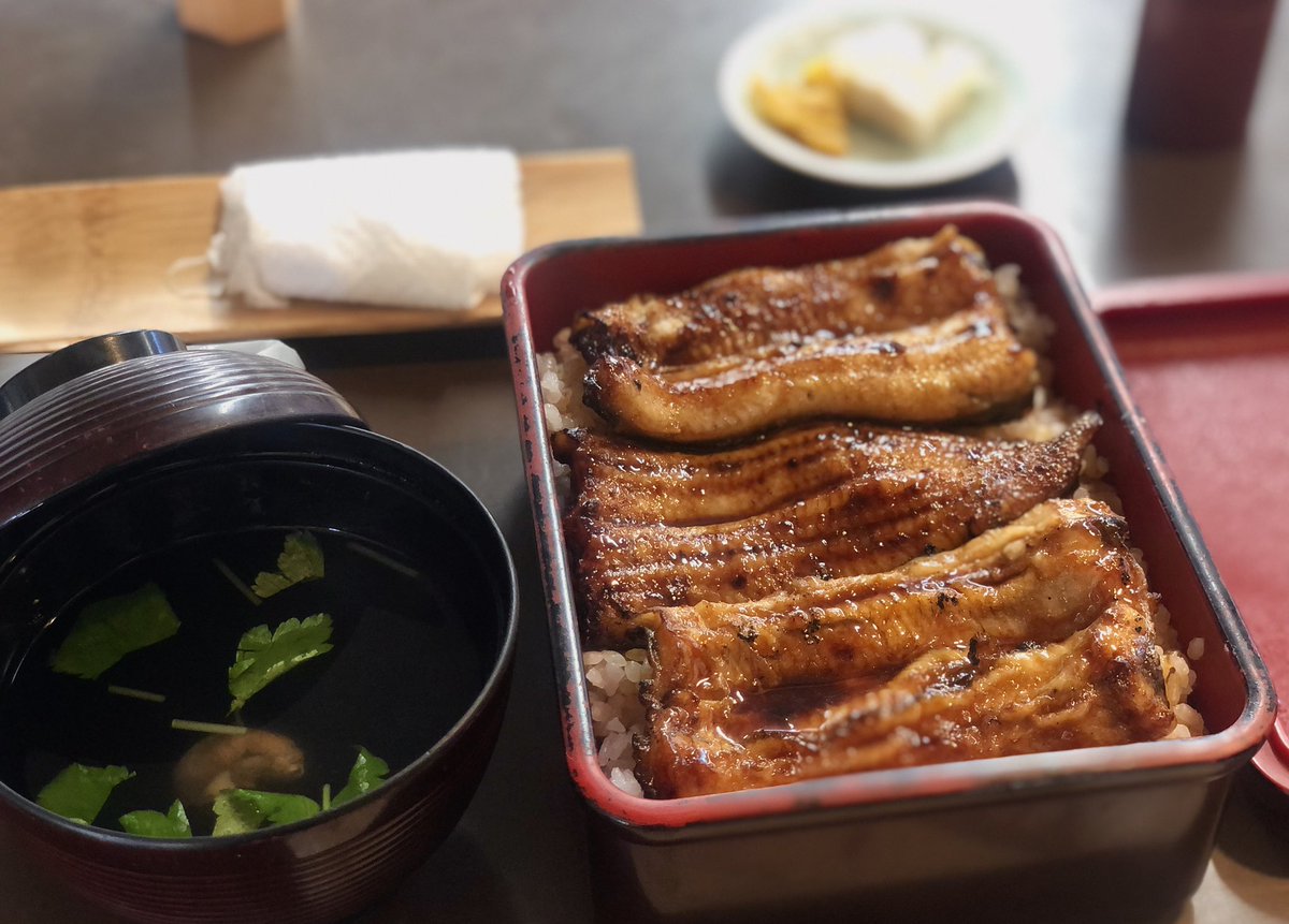 ゆるキャンS2 　　←理想　　　　　現実→ 