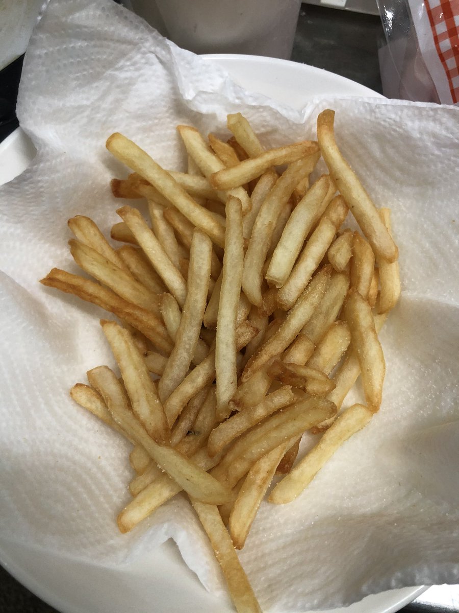 マックのポテトこれや 300円でLサイズ4回食える