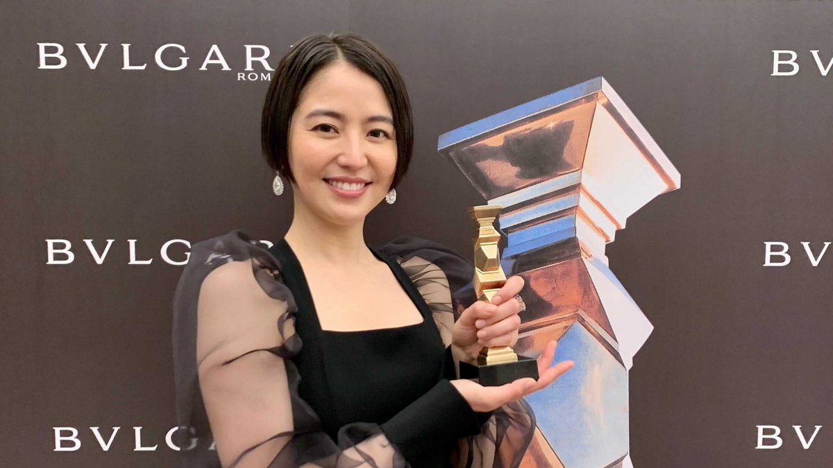 北川景子も戸田恵梨香も石原さとみも新垣結衣も結婚しちゃったから、今日から「綾瀬はるか派」と「深田恭子派」と「長澤まさみ派」が乱立する三つ巴の派閥が存在する三国志みたいな時代が訪れるぞ