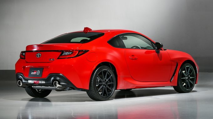 トヨタがGR86(新型86)を、スバルが新型BRZをそれぞれ発表しました 