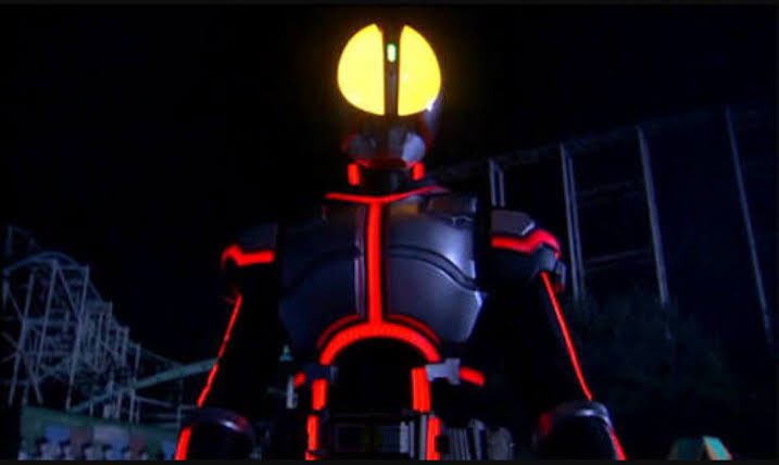 😡😡😡まぢ最悪‼️ この仮面ライダーファイズって都知事のパクリじゃん‼️‼️😡😡😡 ほんとムカつく💢‼️ 