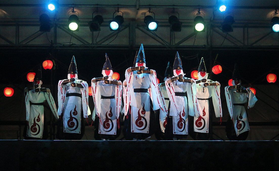 @yopyopy19881228 櫻燕隊とおなじく九州で活躍する覆面和踊り集団「太宰府まほろば衆」もすごく格好良くておすすめです