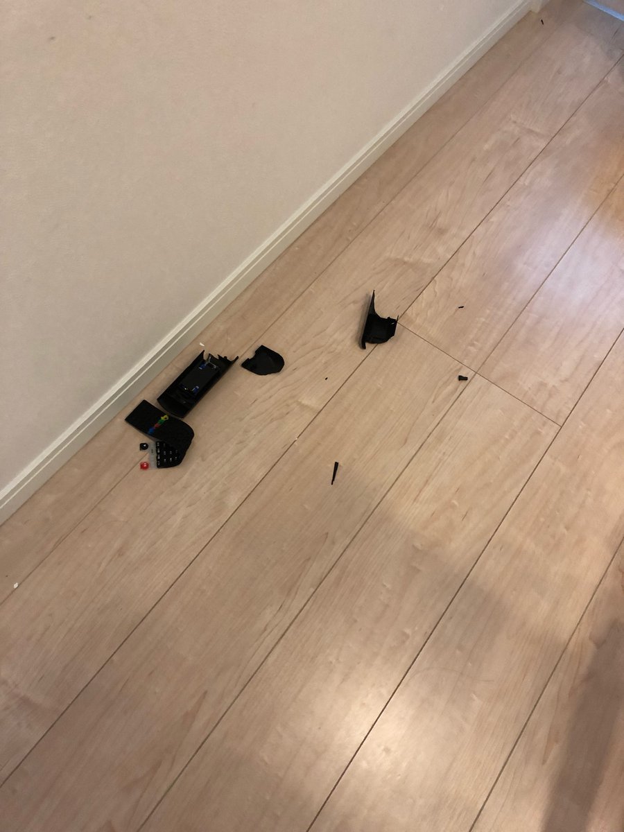 朝から、5歳の長男のおねしょに対して「なんでおねしょしたと思う