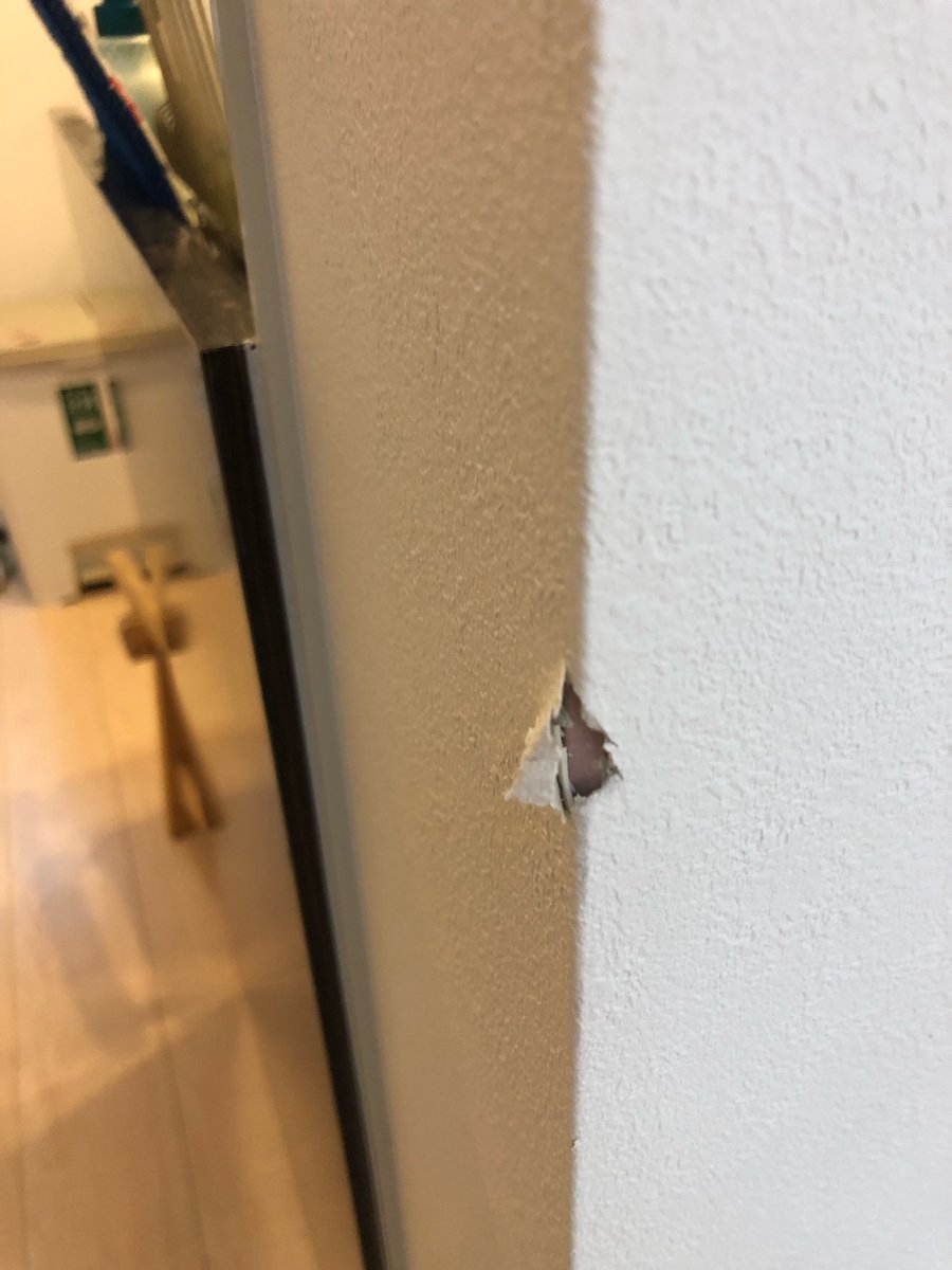 朝から、5歳の長男のおねしょに対して「なんでおねしょしたと思う