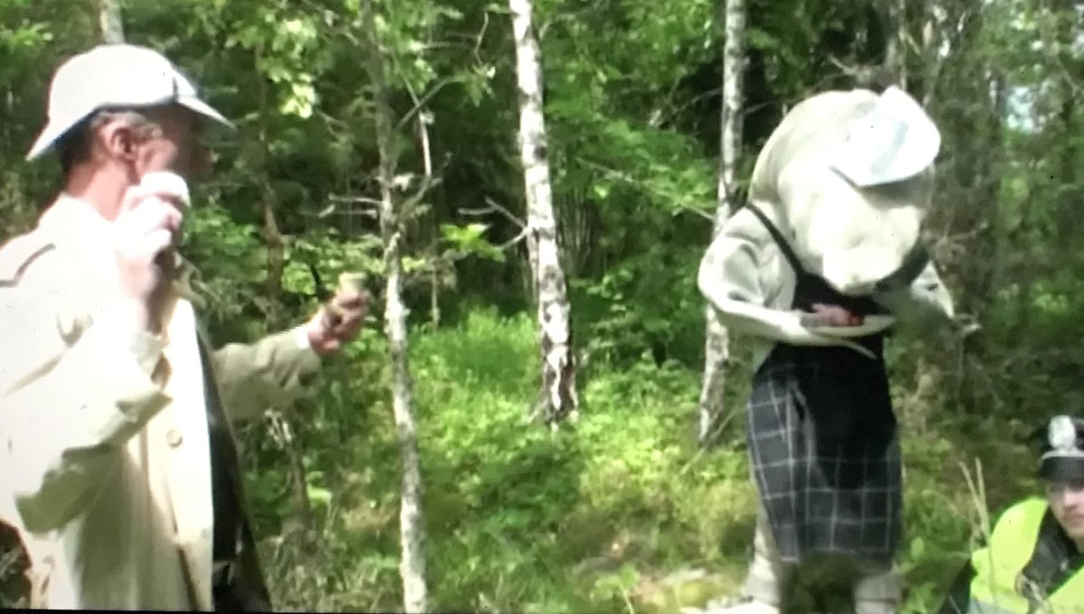 サメがチェーンソー使って襲ってくるサメ映画が来月アメリカでリリースされますよ 