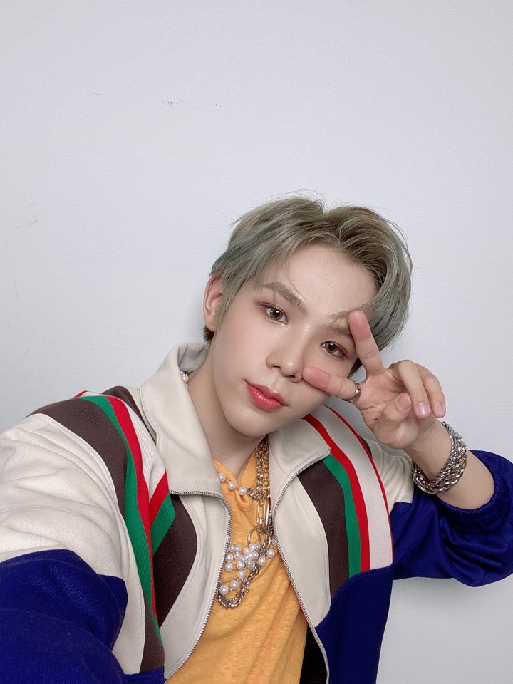 우리 시즈니~‼︎ 오늘도 1위 했어요🥳🏆 make a wish에게 많은 사랑을 해줘서 너무 너무 고마워요😭 저도 앞으로도 NCT의 힘이 될수있도록 열심히 할테니까 응원해주세요~‼︎ 1位🏆🏆たくさんの応援、本当にありがとうございます😊 #SHOTARO #MakeAWish #MakeAWish3rdWin #NCT #NCTU #뮤직뱅크