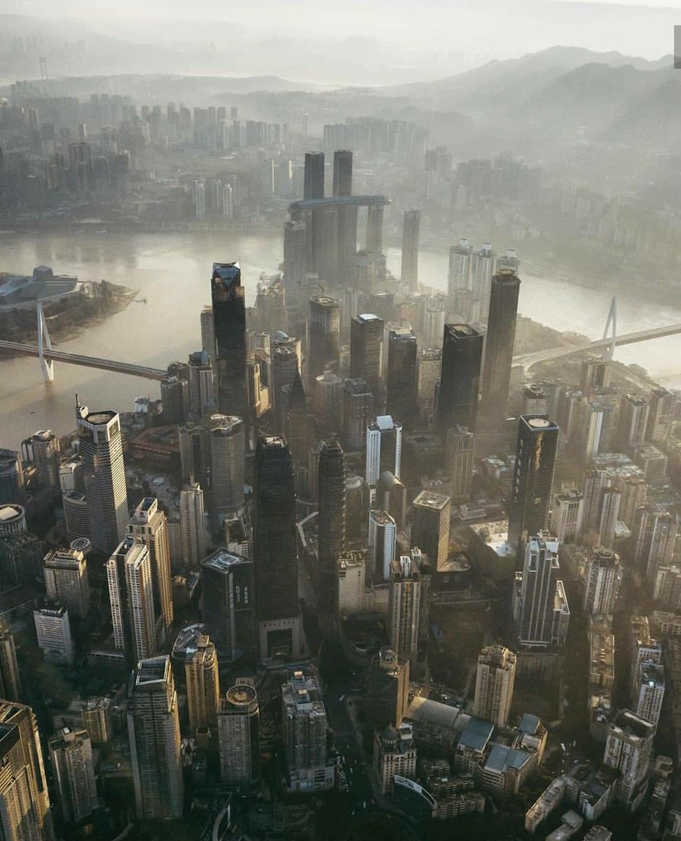 中国の重慶市マジでサイバーパンク2077の世界みたいや… 