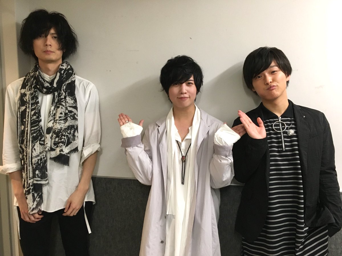 生田鷹司と堀江晶太は、斉藤壮馬さんと「ボタン」をコラボさせていただきました🐧❗️ありがとうございました🐧❗️❗️お写真まで...(・v・)