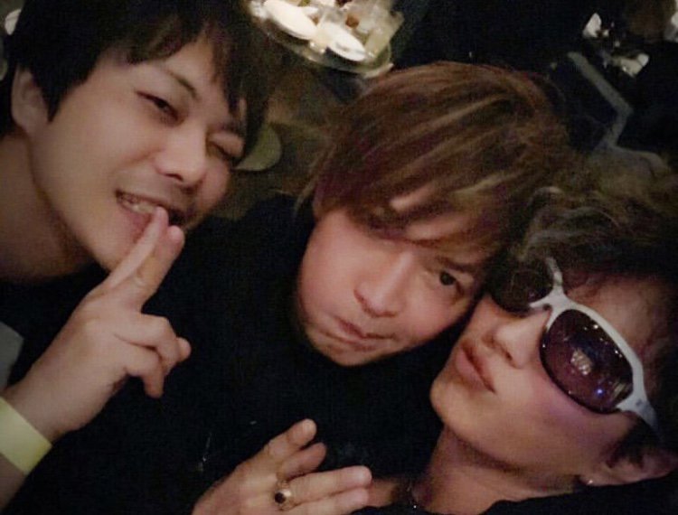 HYDEさん、綾野剛くん誕生日おめでとうございますー