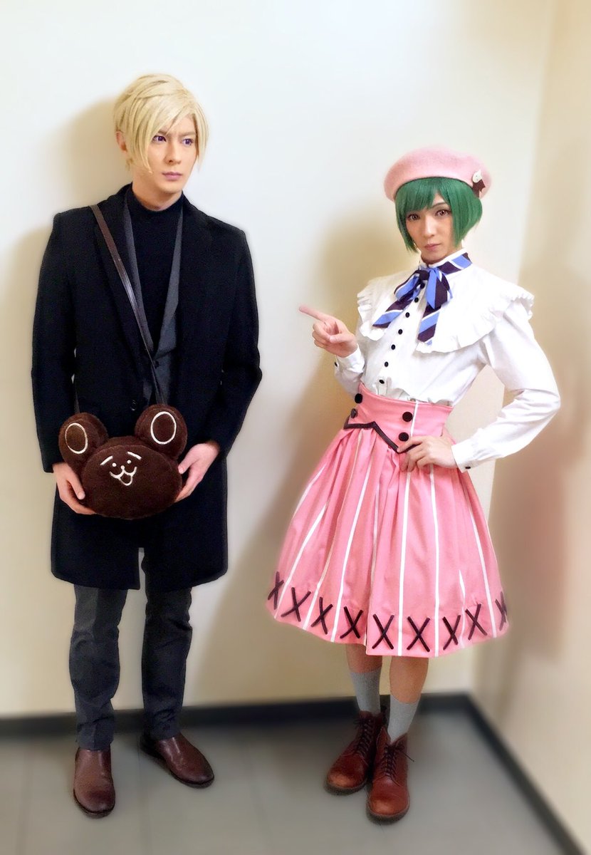   今日は瑠璃川が俺には可愛さが足りないからメガネを取られた上に、 色々な小物をつけられた