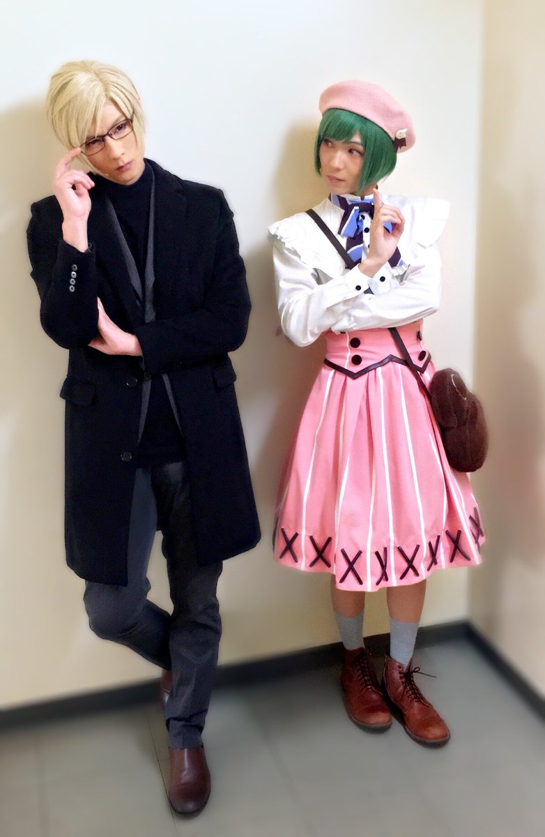   今日は瑠璃川が俺には可愛さが足りないからメガネを取られた上に、 色々な小物をつけられた