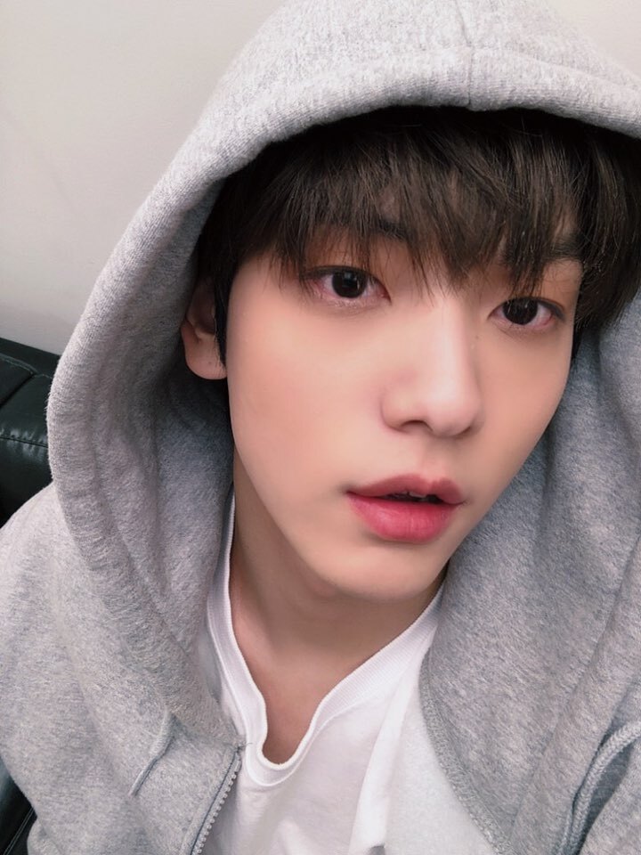 [#TXTMESSAGE] SOOBINです! さいきん とてもとても さむいですね あたたかくして きょうのよるは PLAYLIST をいっしょに みましょう~ #TXT_SOOBIN 