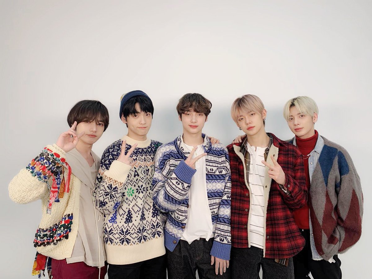 #TOMORROW_X_TOGETHER とMOAが一緒に過ごした「MOAとTXTの時間」 2日目🤩 今日は楽しいゲームの時間でした❣️MOAからたくさんのハートをもらった今日も大切な思い出になりました💙  #TXT #STILL_DREAMING #ハートください 