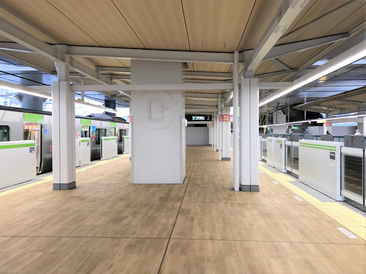 意外と知られていないのが、山手線のホームドア&駅自動放送事情