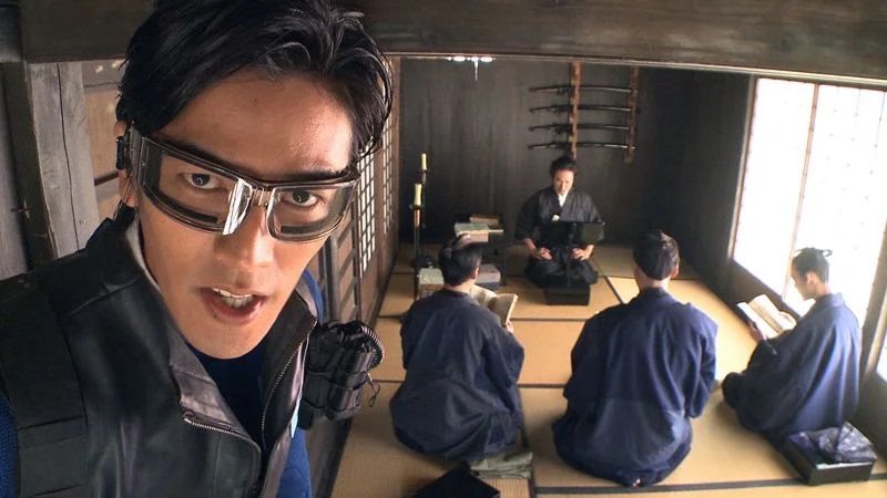 かつて30分という短い尺の中に、ドラマとしての起承転結をしっかり抑えながら、歴史的トリビアを大量投入していたSFモキュメンタリードラマがあったんですよねぇ