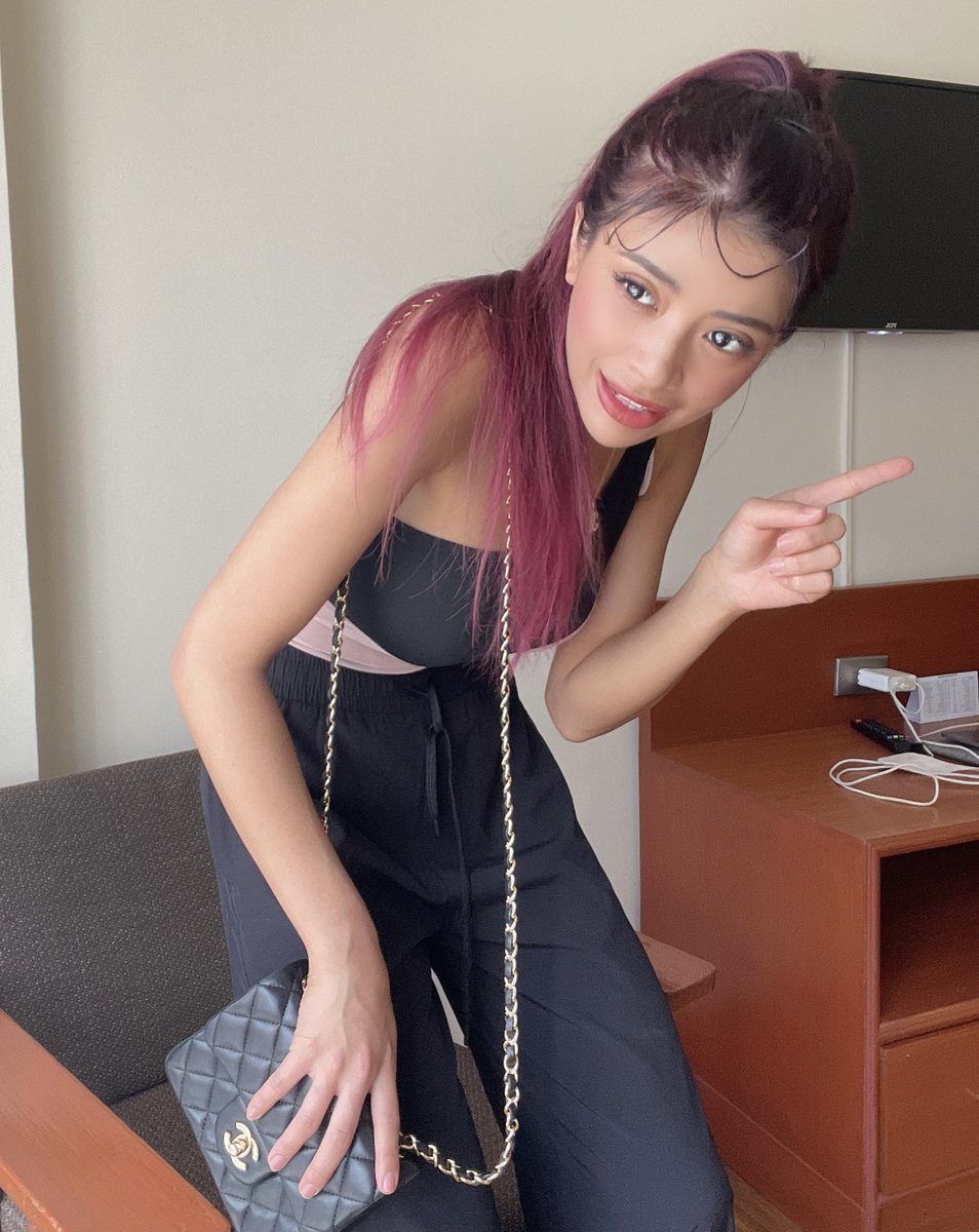 話が長すぎて中々トイレ行けない時  VS   トイレに抜けられた瞬間