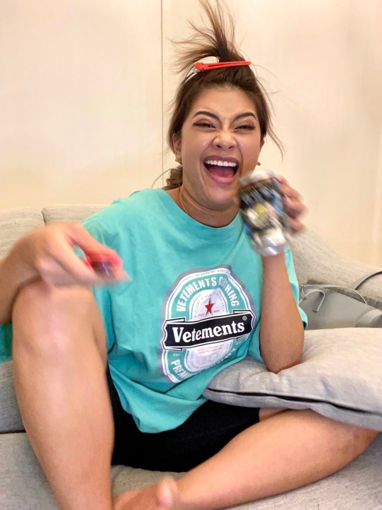 好き人と宅飲み vs 仲良いやつと宅飲み。 