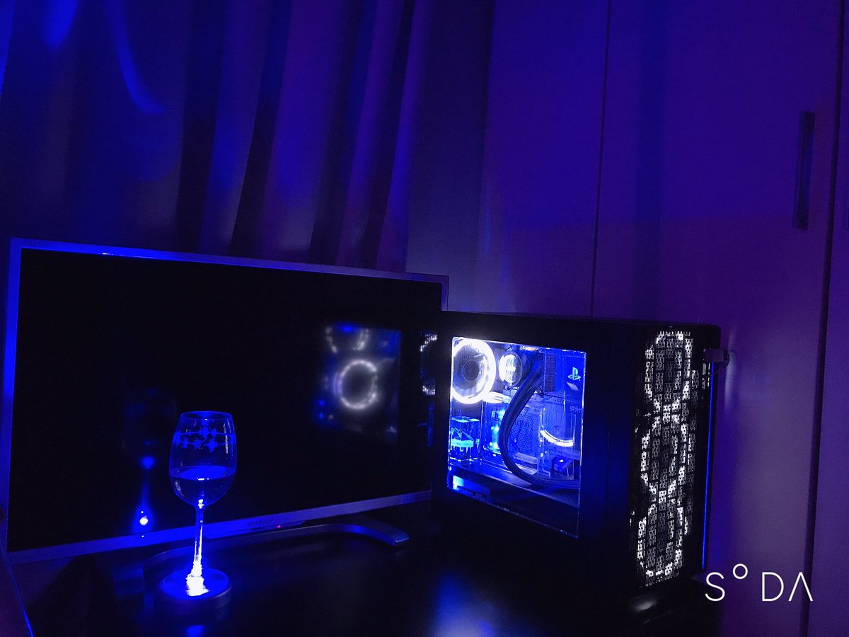 PS4proを解体して、水冷式オリジナル自作PS4pro作りました