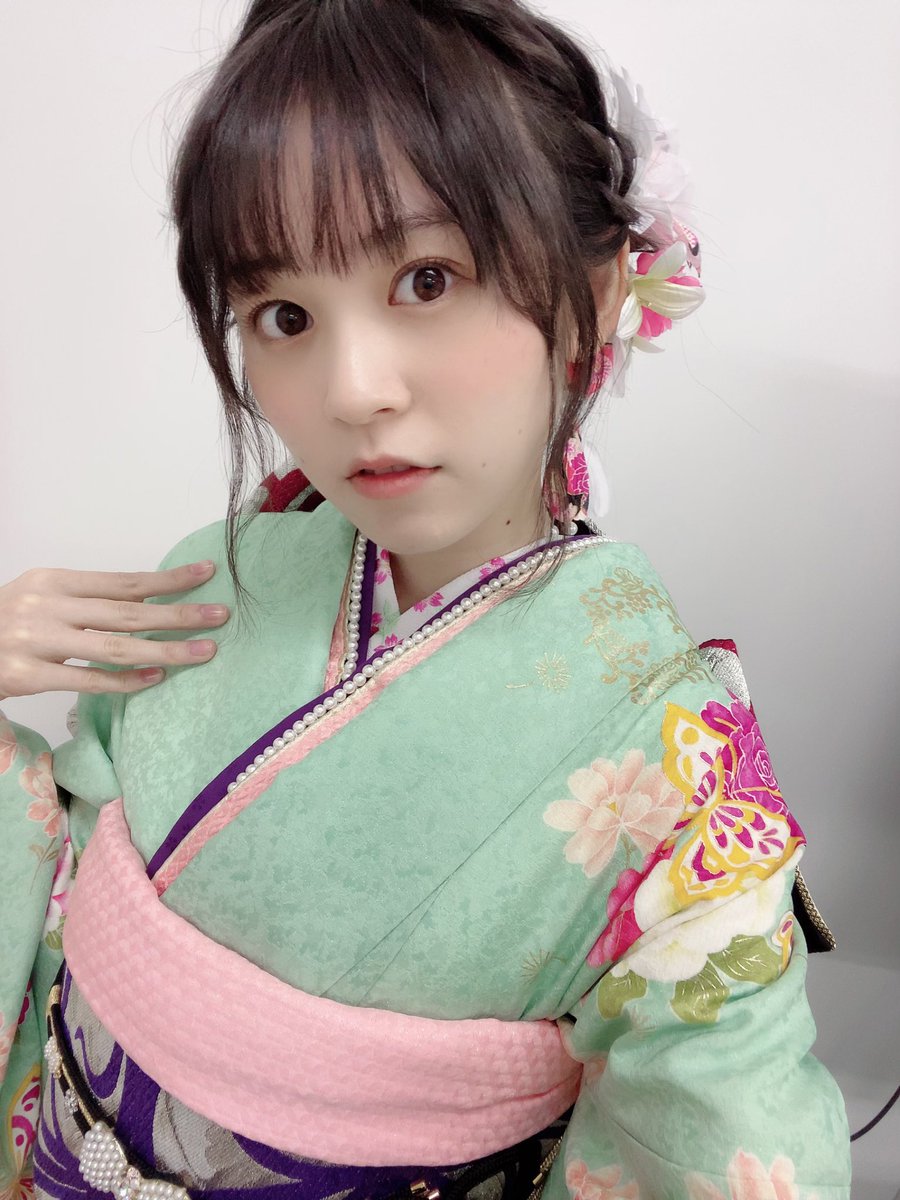 今日の晴れ着👘を用意して下さった愛染倉さんから 『男性の視聴者が多いのかな