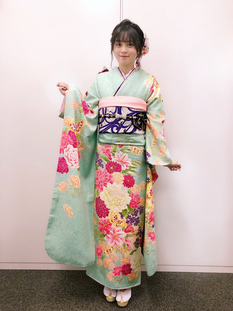 今日の晴れ着👘を用意して下さった愛染倉さんから 『男性の視聴者が多いのかな