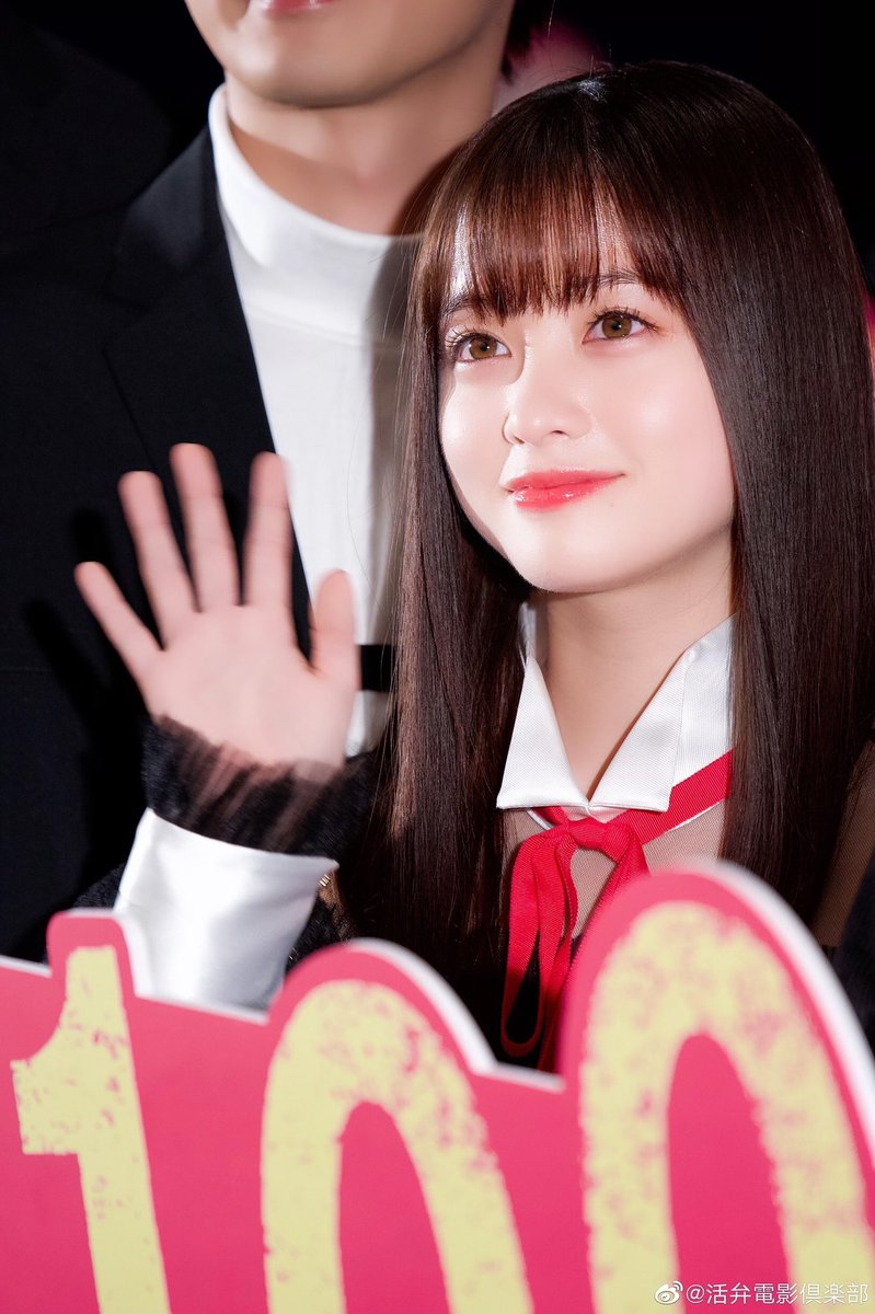 橋本環奈ちゃんの高画質とか次元違いすぎる美しさにびっくりした