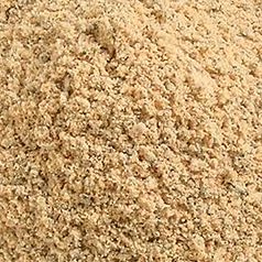 知人に｢石原さとみと吉岡里帆に似てるってよく言われる〜♡｣と言われた時は(………まあ、土ときな粉と粉ファンデも似てるし………)と納得している 土ときな粉と粉ファンデ参考画像↓ 