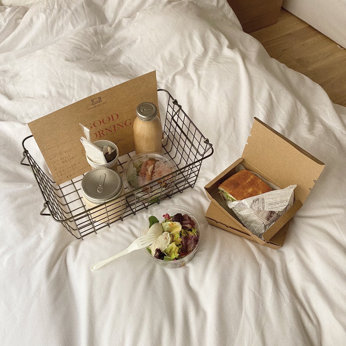 この間大阪で泊まった『Hotel androoms Osaka 🛏』ナチュラルテイストなお部屋で1部屋6000〜7000円（2人で宿泊すると1人約3000円◎）、本町駅から徒歩6分