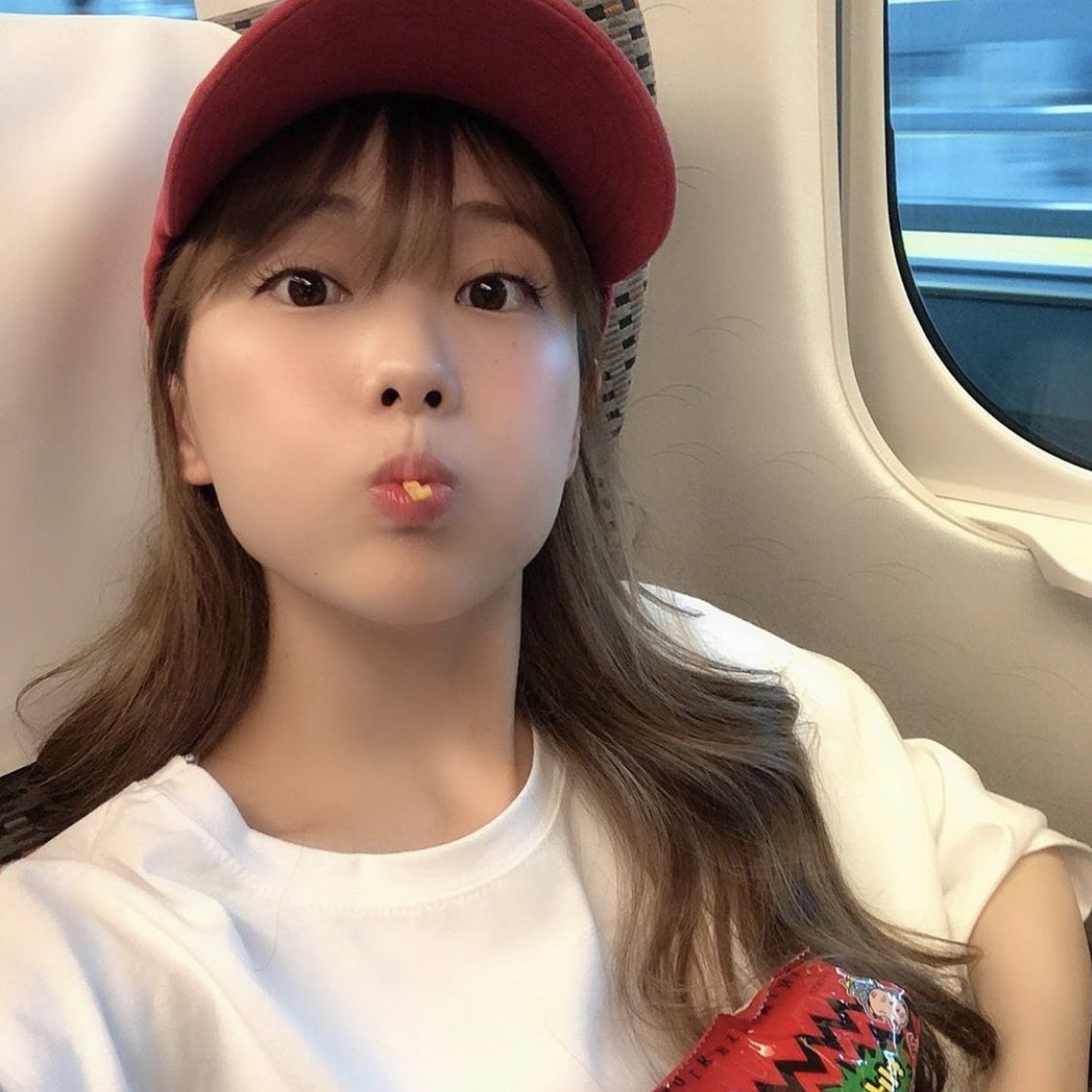 めちゃイケ時代で止まってたんだけど久々に重盛さと美見たら顔も服装も激キャワすぎる