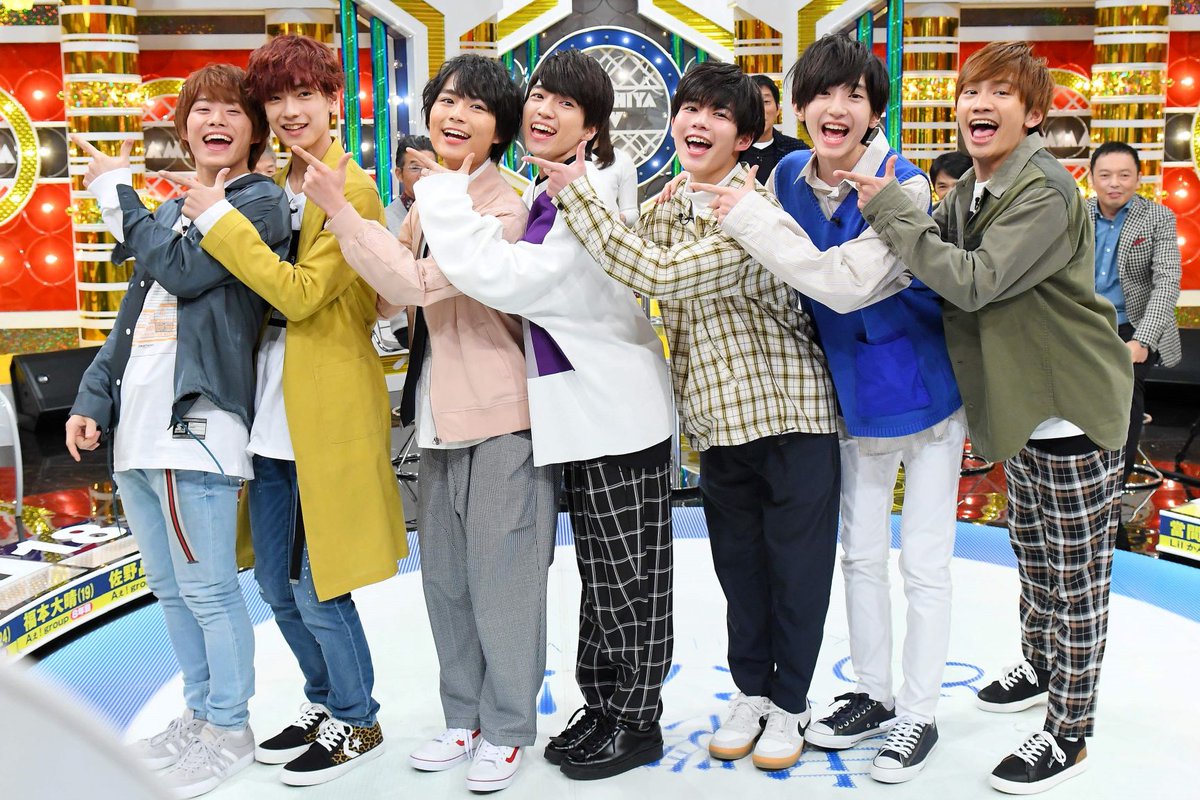 明石家電視台先行公開その① 関西で冠番組を持つほど、今ノリにのる「なにわ男子」 ボケに全員で立ちあがりツッコむ姿勢に さんまも思わず「ウカウカしていられない」