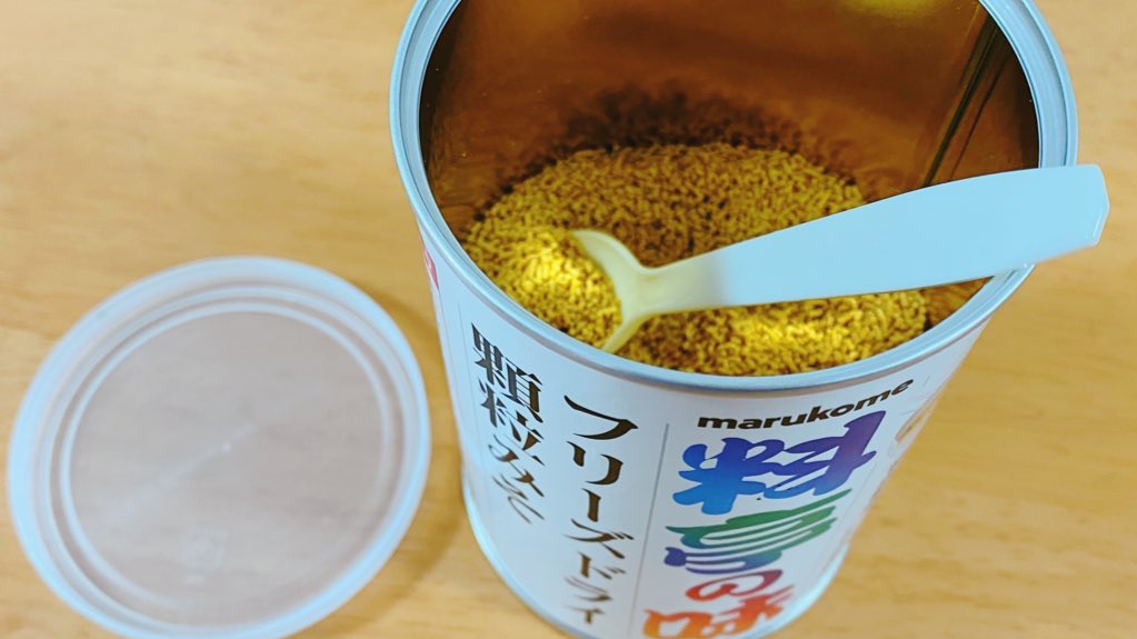 具材はカット野菜チンしたりするだけ、顆粒みそはお椀側にスプーン1杯いれるだけ