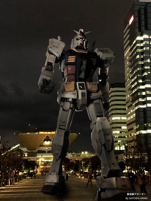 #俺たちもガンダムで行く 1/144スケールのガンダムのプラモデル(RG シリーズ)を、実際の東京の風景に合成した『TOKYO GUNDAM』という写真シリーズ