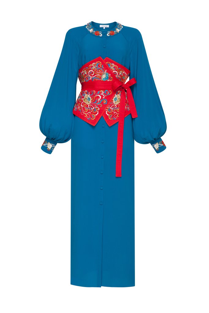 伝統的な刺繍と現代的なファッションをMIXしたウクライナのブランド