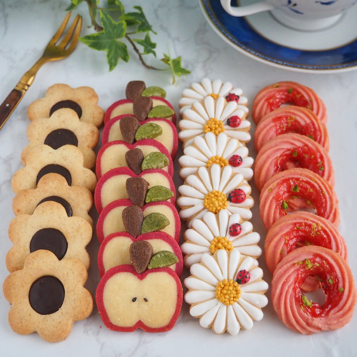 母の日用に作ったクッキーです☺️❤️ 