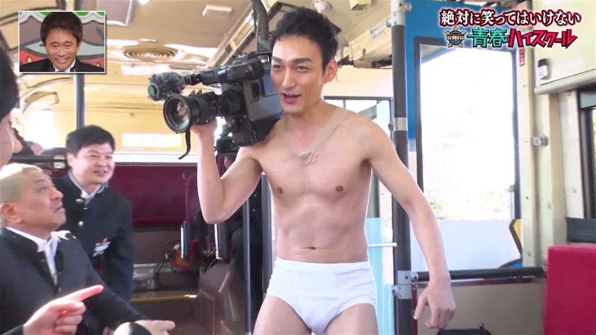 過去の自分に元SMAPのメンバーが ・過去の事件を掘り返す草彅剛 ・パンツを強調する香取慎吾 ・大きなイチモツを求める稲垣吾郎 って伝えても絶対信じない #ガキ使 