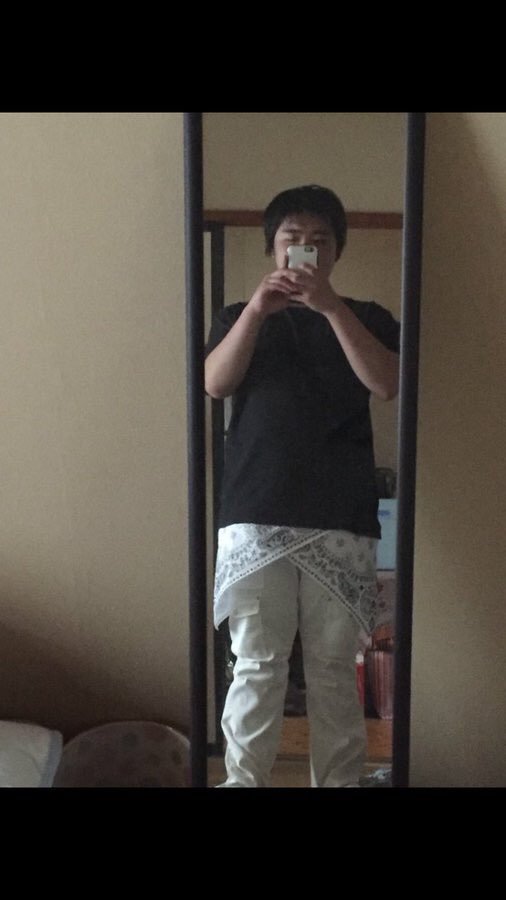 普通におしゃれアピでリプ送ったんだろうけど ヲタクがお洒落を勘違いしたみたいなファッションで草 普通におしゃれアピでリプ送ったんだろうけど ヲタクがお洒落を勘違いしたみたいなファッションで草