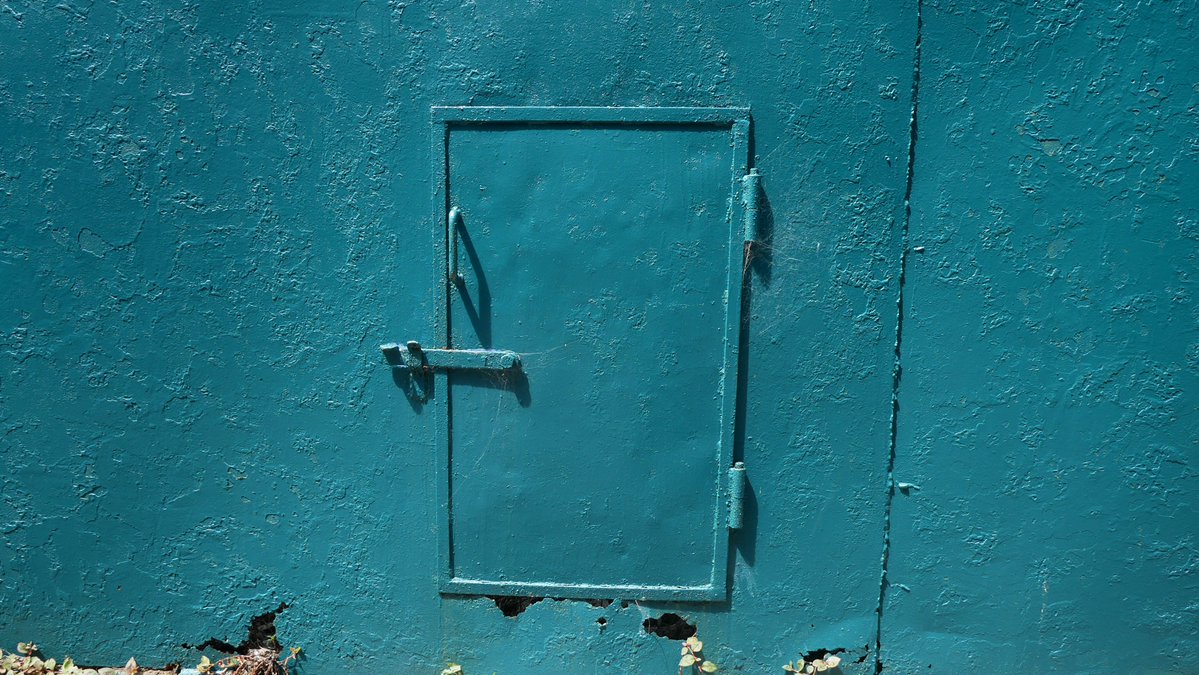 今、君は壁をやっているけど、元は船だったよね？ 