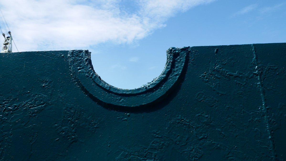 今、君は壁をやっているけど、元は船だったよね？ 