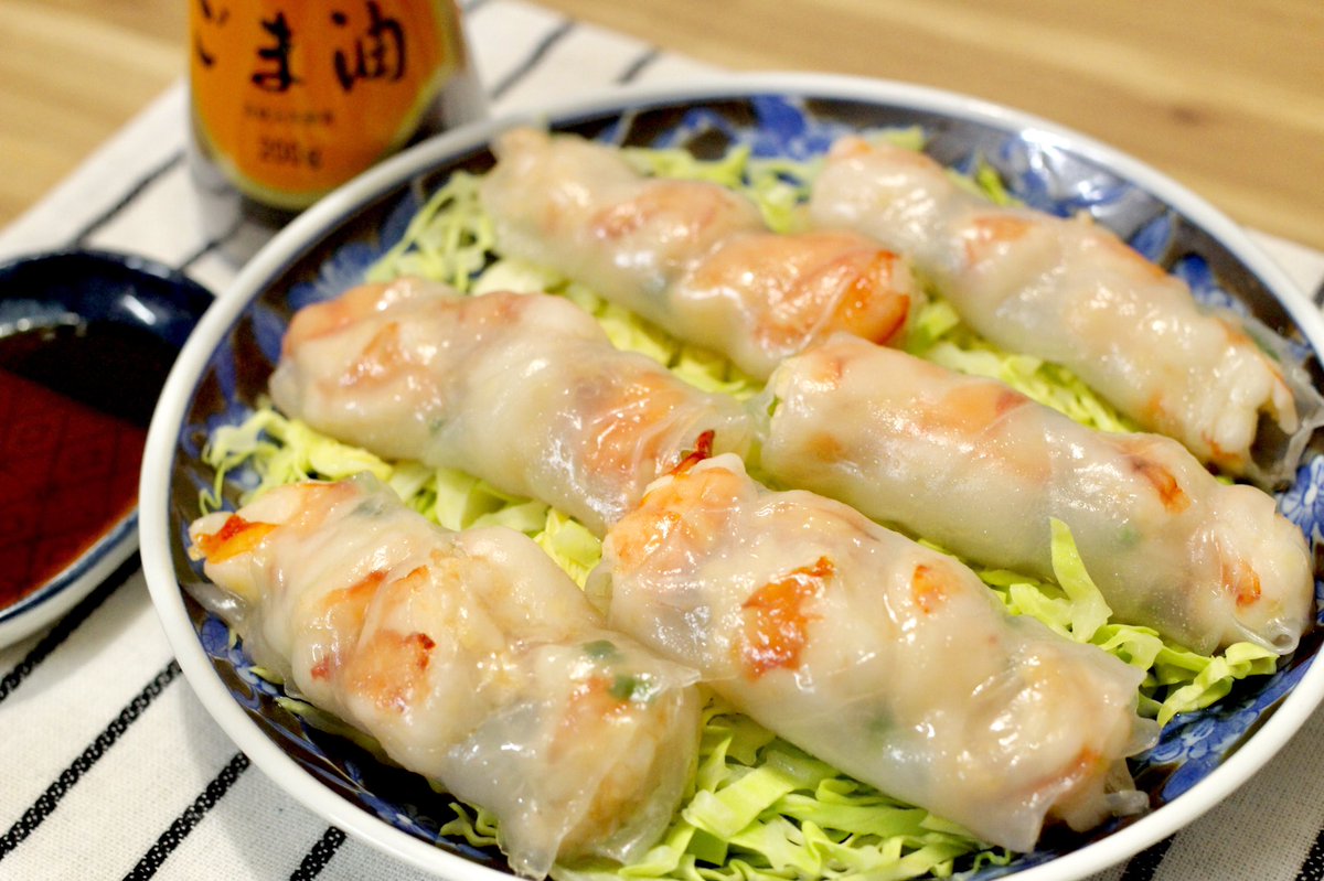 レンチン調理で生春巻きが、もちもちトゥルトゥルに‼️  「レンジDE えび生春巻き🦐」  蒸し器を使わないので、めっちゃ手軽にお家中華ができちゃう〜🙌  #かどや製油 #ad 