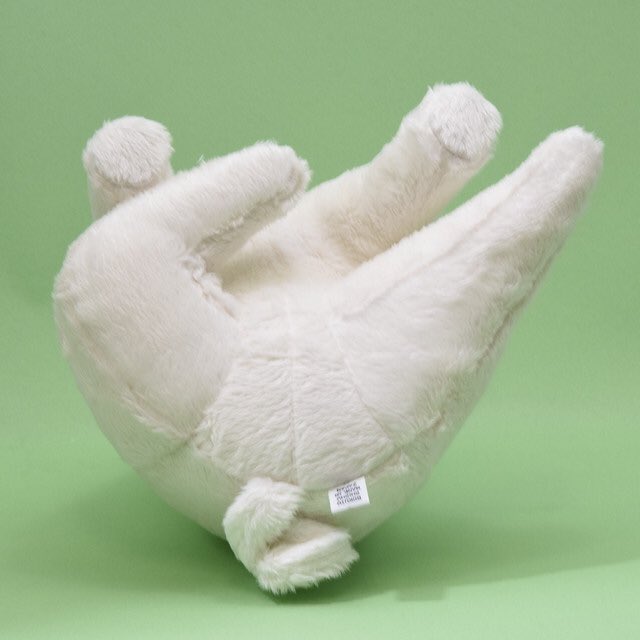 長沢芦雪の犬のぬいぐるみです。ちょっとふわふわしてます。  