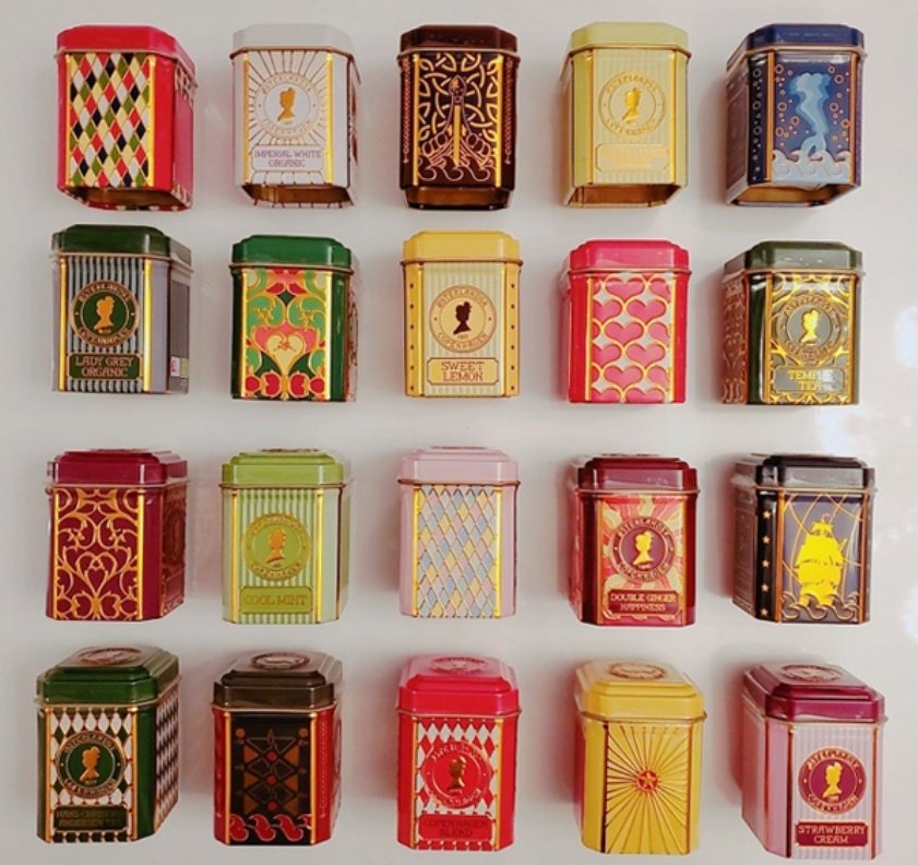 ベルフィーユ(Belle Fille)というデンマークの紅茶が4/27まで池袋西武で催事出店してるんだけど、とにかく缶が可愛い
