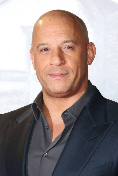   「めちゃくちゃ強いハゲ」 「テロリストに強いハゲ」 「元プロレスラーのハゲ」 「実はゲーマーのハゲ」 