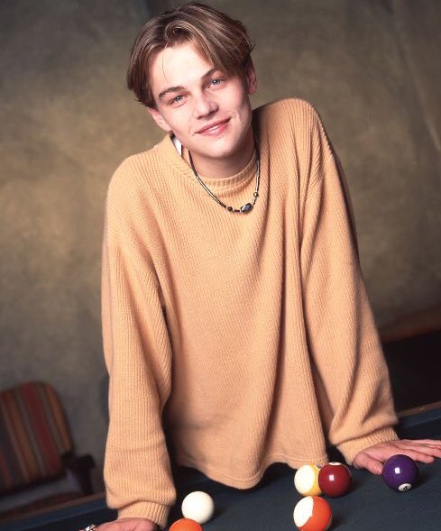 #成人の日 ということで、1994年、当時20歳のレオナルド・ディカプリオ上げときます