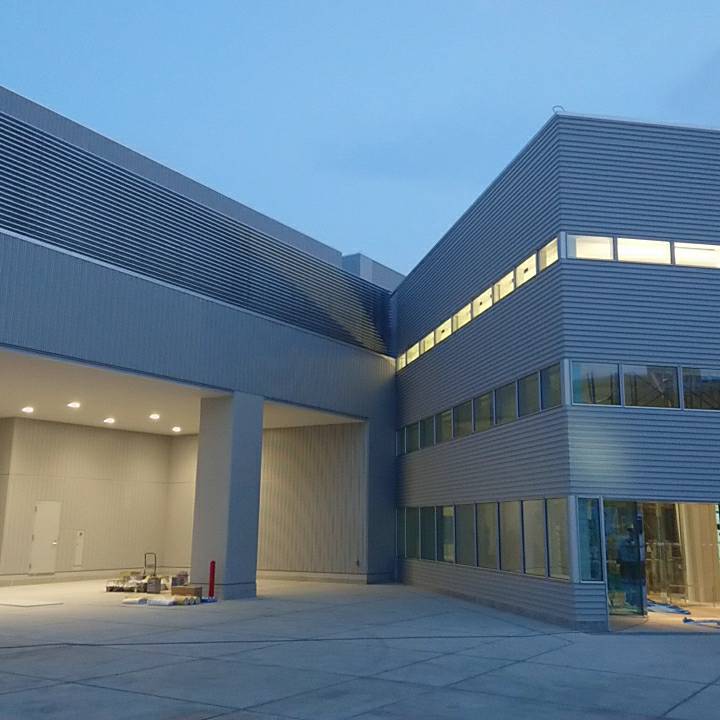 本日は7月竣工の東京ビッグサイト南展示棟の見学会です